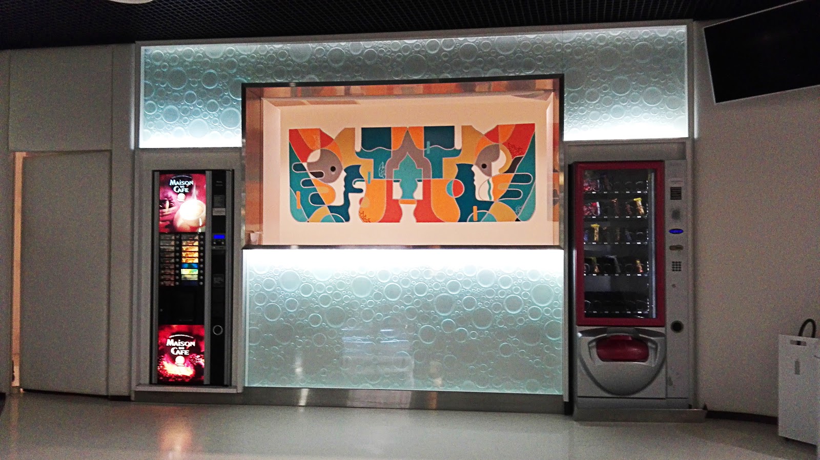 Vue de la fresque installée dans le restaurant Arpège