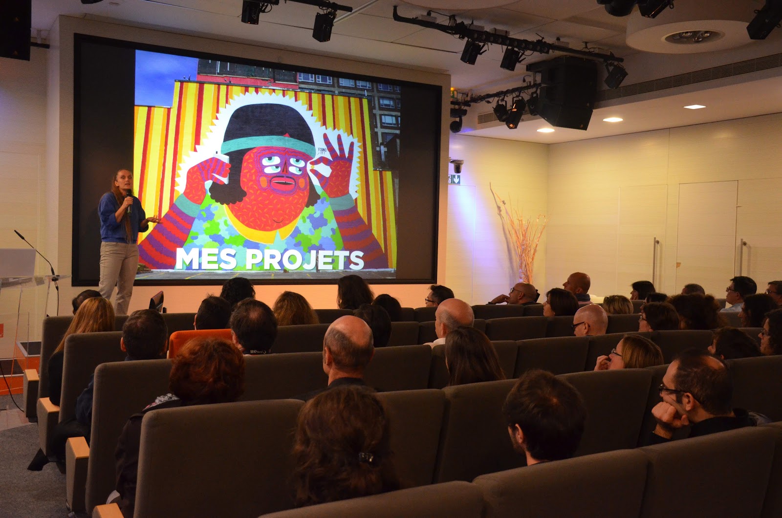 Présentation de Kashink devant les participants du séminaire Orange