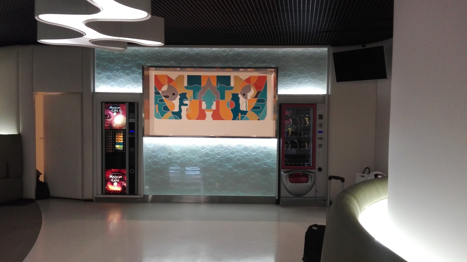 Fresque colorée dans un restaurant d'entreprise Arpège